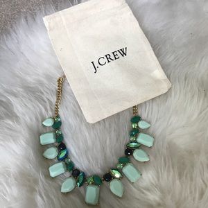 J Crew necklace 💁🏼‍♀️